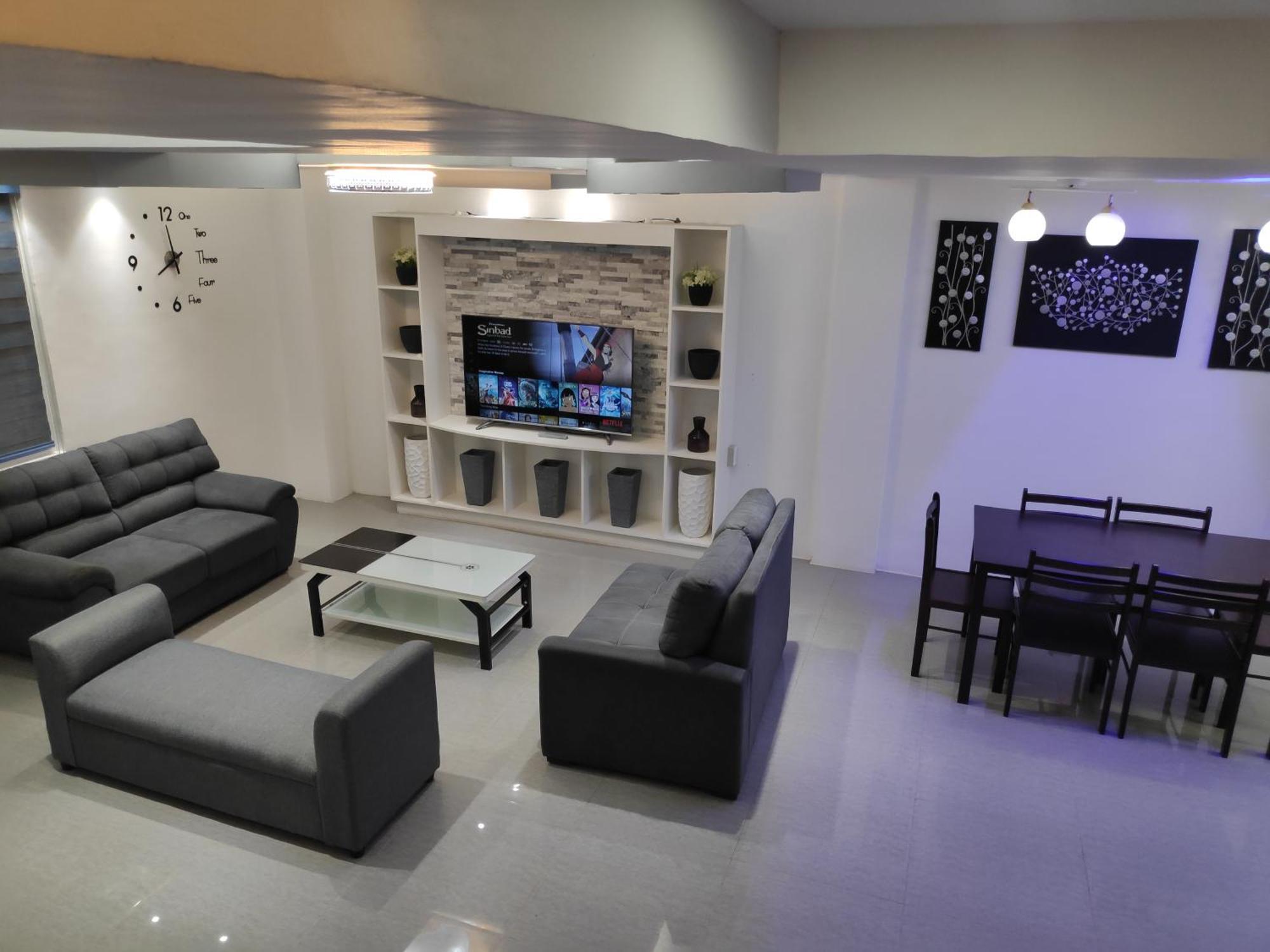 Tagaytay Staycation By Naya And Darla W Free Swimming Pool, Wifi & Netflix تاجيتاي المظهر الخارجي الصورة