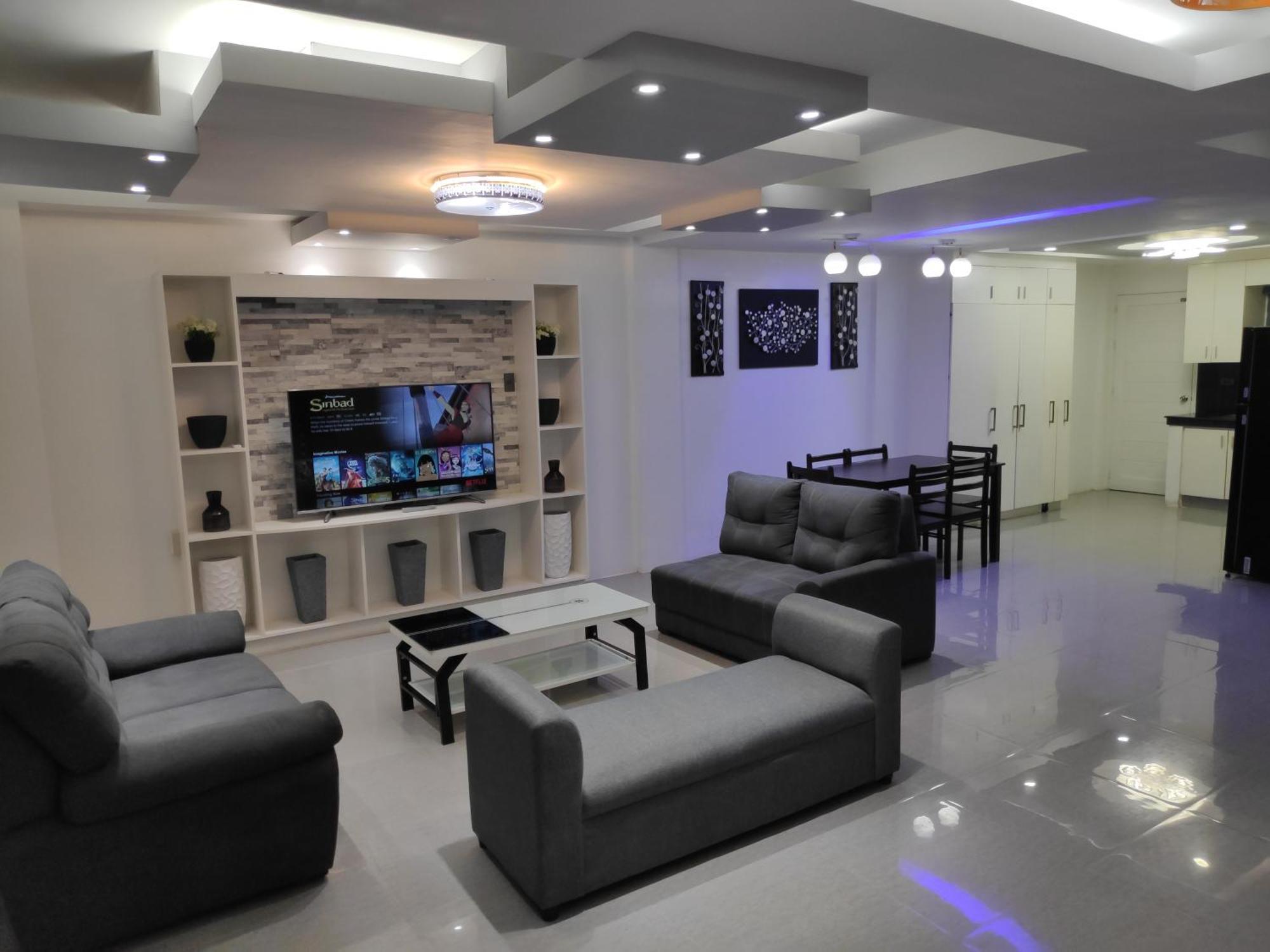 Tagaytay Staycation By Naya And Darla W Free Swimming Pool, Wifi & Netflix تاجيتاي المظهر الخارجي الصورة