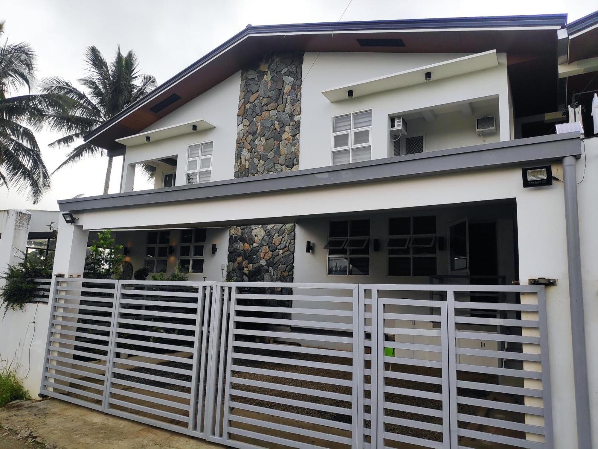 Tagaytay Staycation By Naya And Darla W Free Swimming Pool, Wifi & Netflix تاجيتاي المظهر الخارجي الصورة