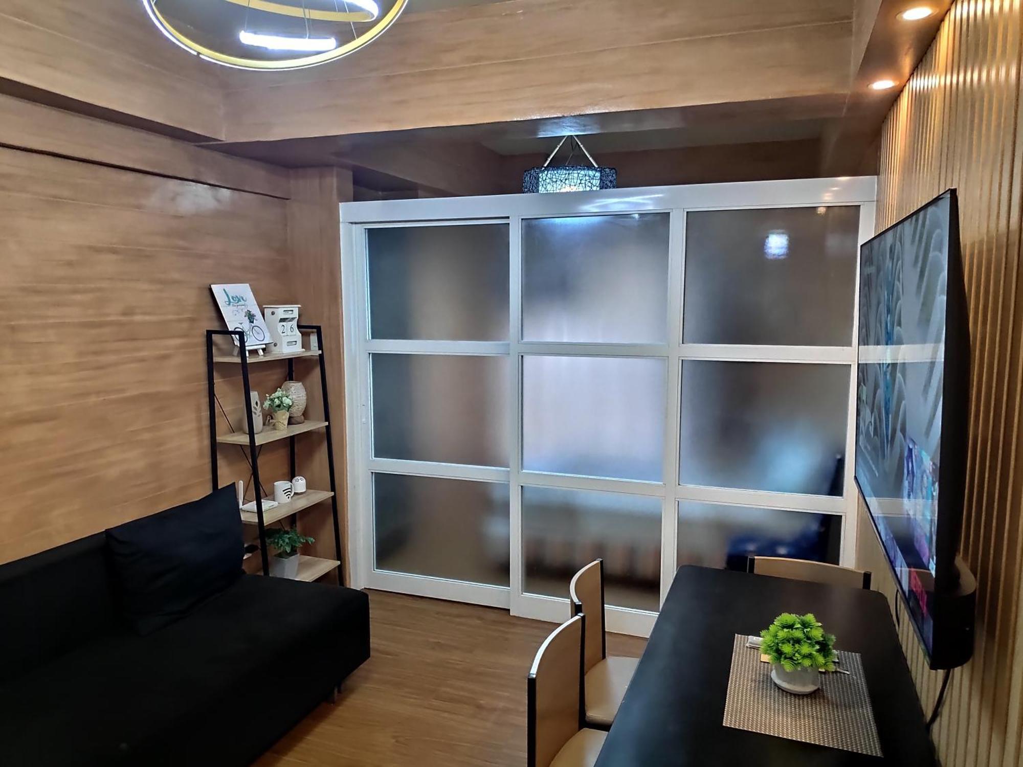 Tagaytay Staycation By Naya And Darla W Free Swimming Pool, Wifi & Netflix تاجيتاي المظهر الخارجي الصورة