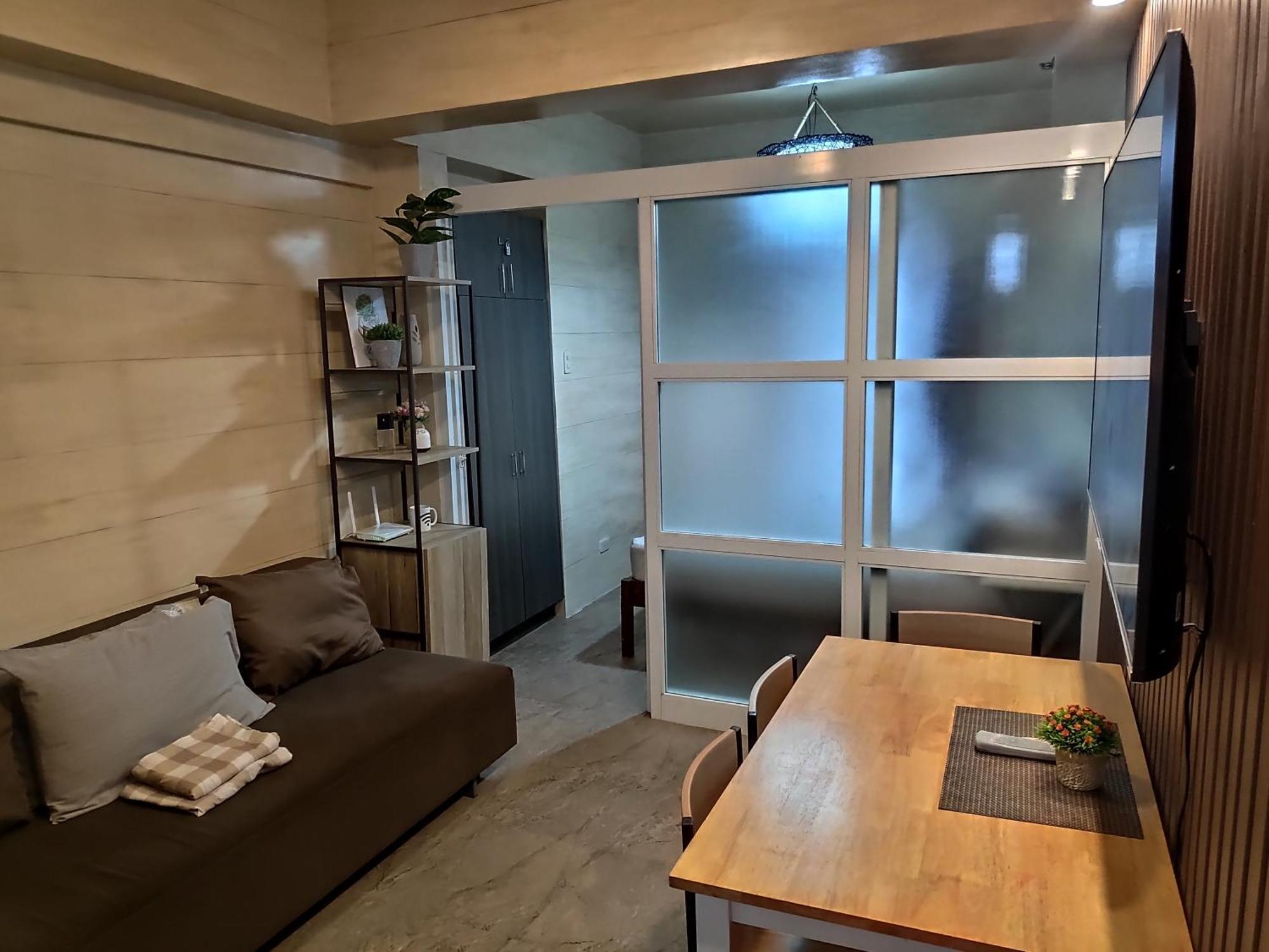 Tagaytay Staycation By Naya And Darla W Free Swimming Pool, Wifi & Netflix تاجيتاي المظهر الخارجي الصورة